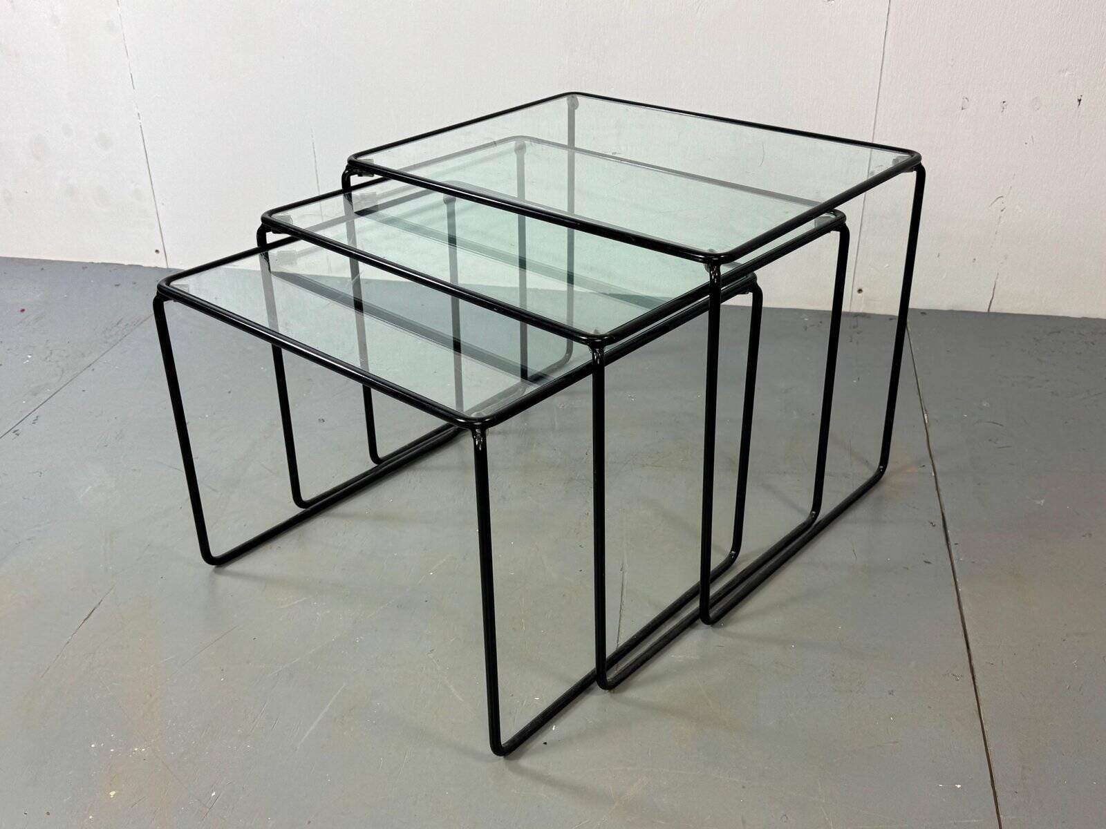 Modernist Italian steel and glass set of nesting tables, 1970s, set of 3