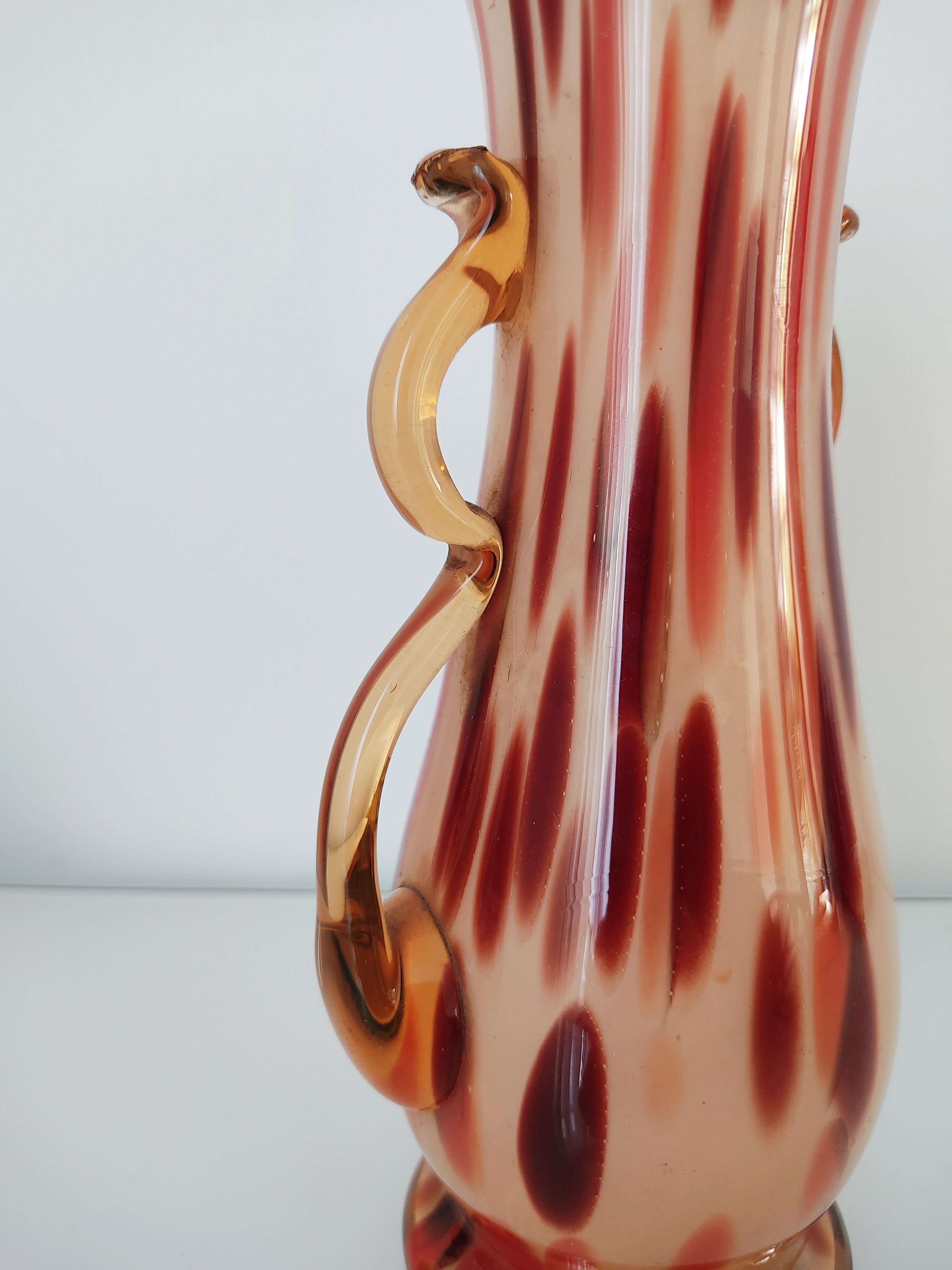 Vase verre tacheté verrerie de Scailmont début 20e