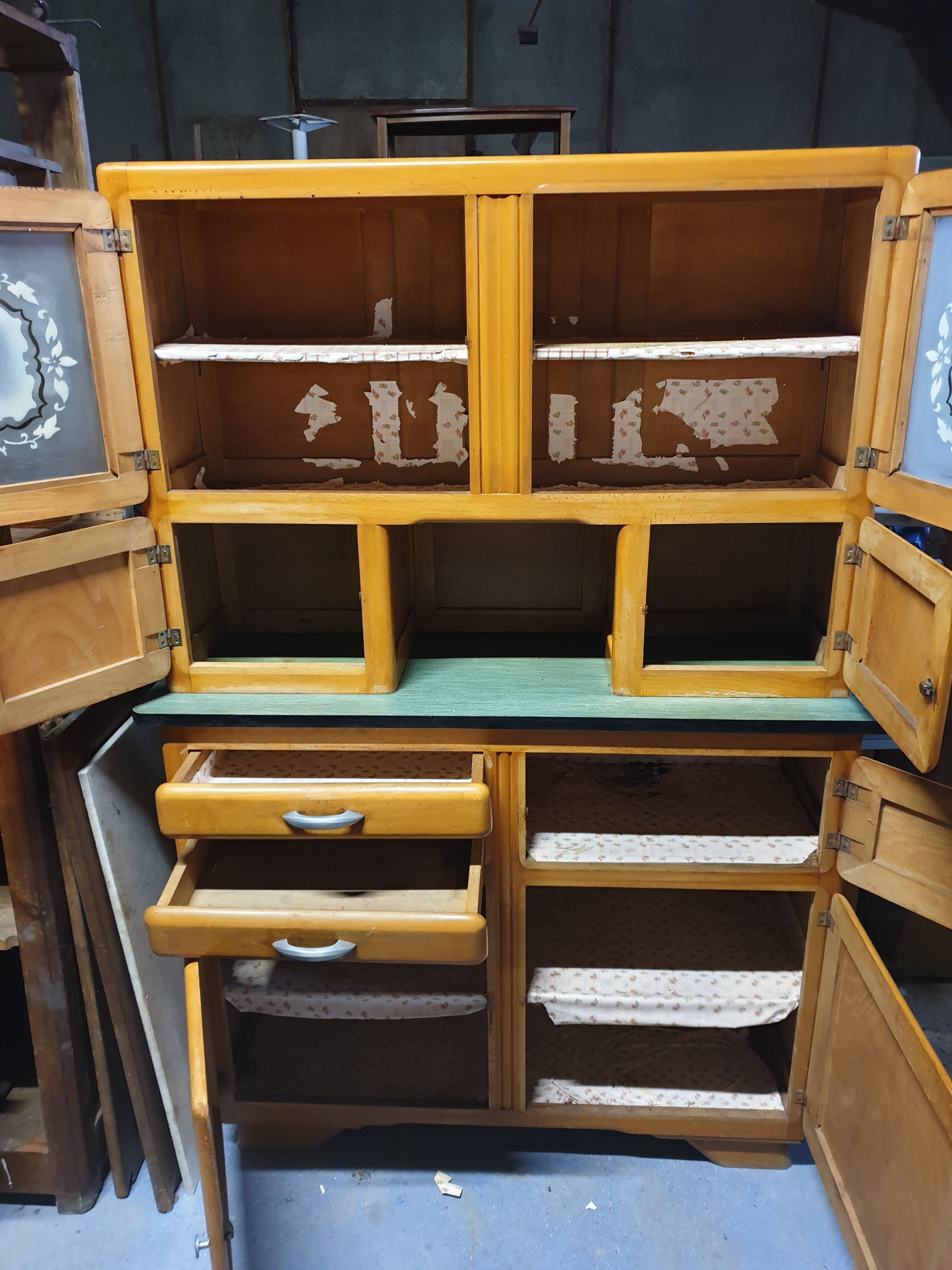 Buffet mado années 1950