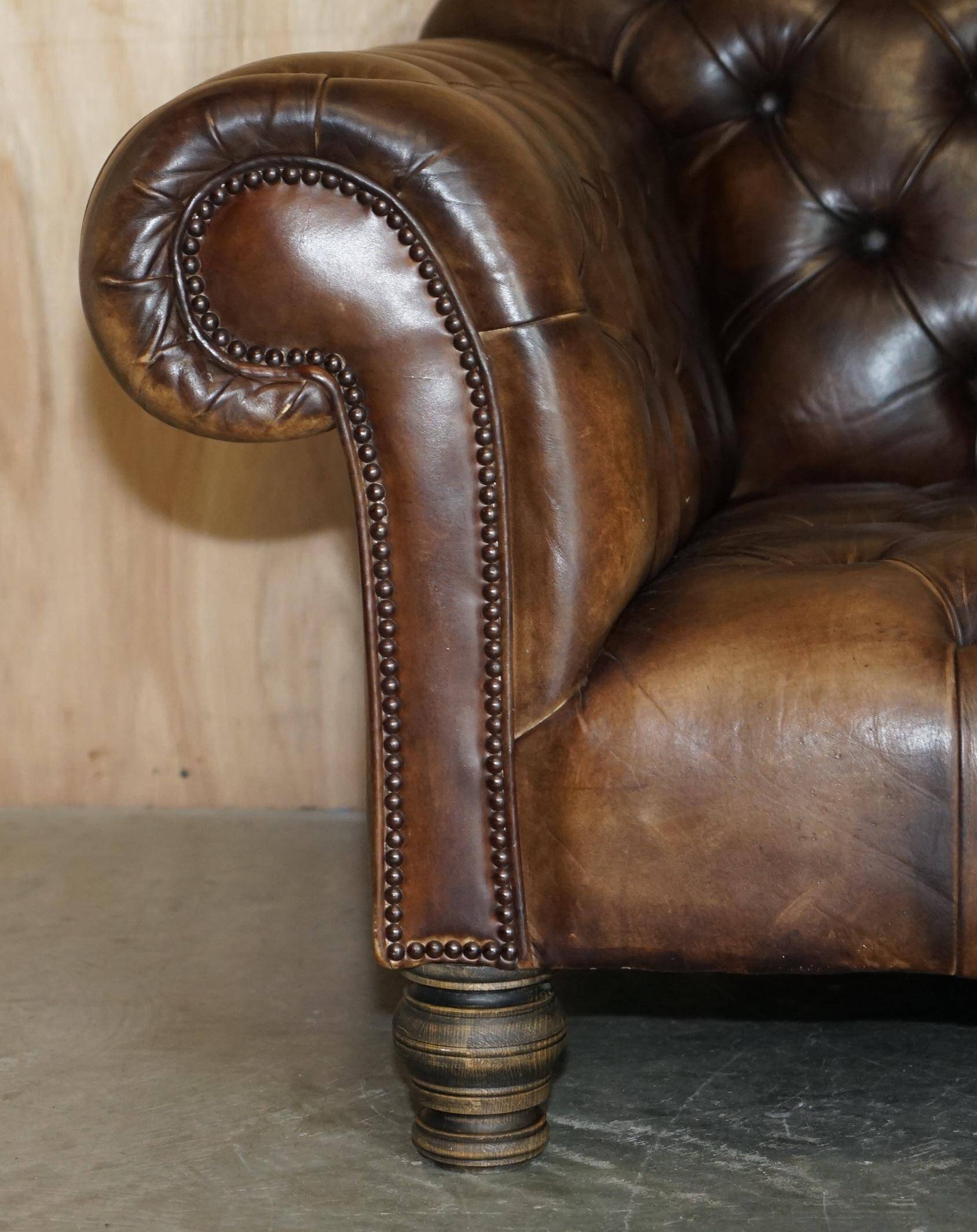 Vintage oversized Chesterfield canapé in hand-dyed leather.