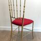 Chaise et tabouret Chiavari en laiton et velours. Vers 1940