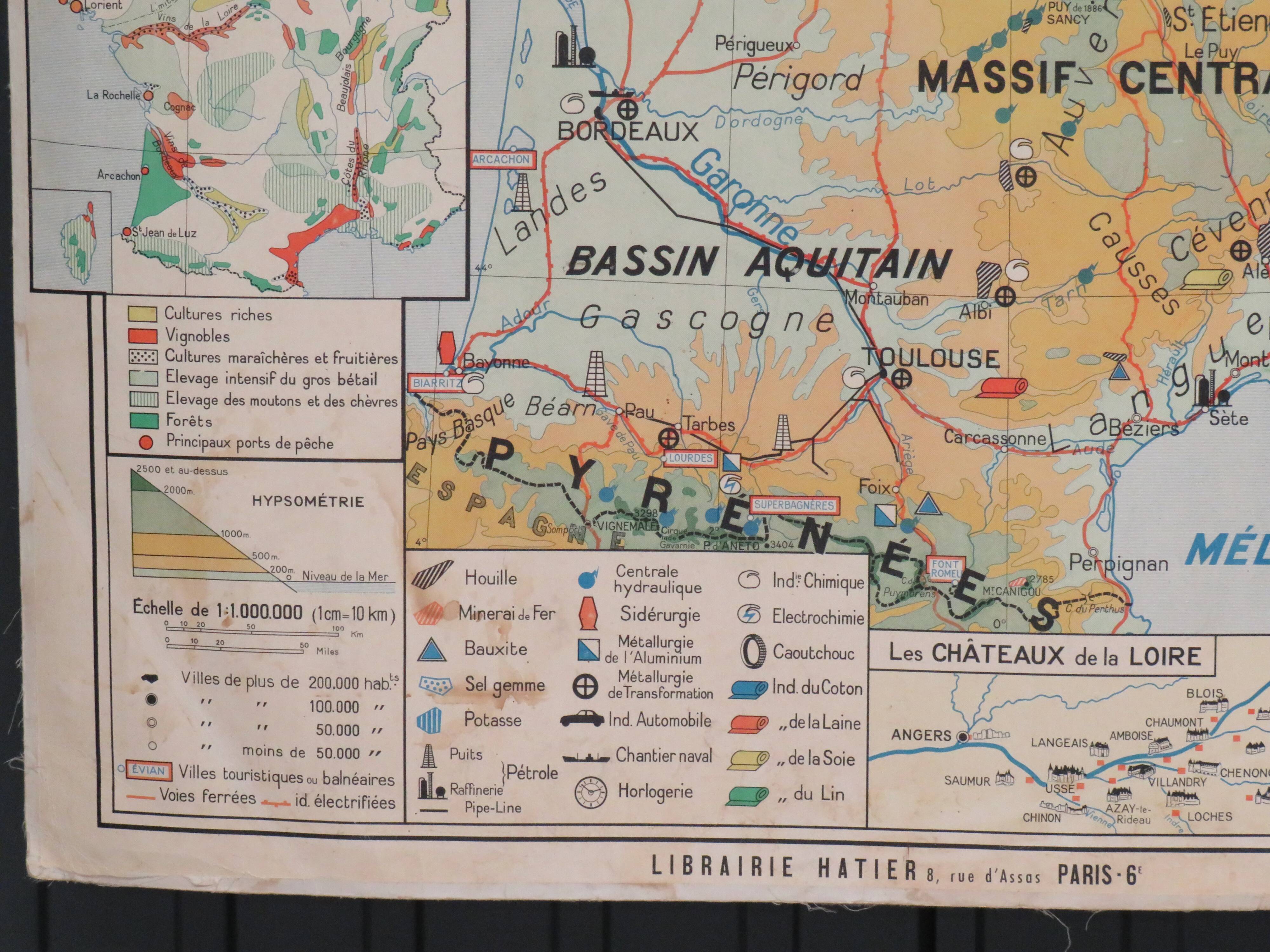 Old school map France/Paris No.48 Hatier edition