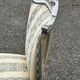 Chauffeuse de style Louis XV avec repose-pieds assorti – XXe siècle