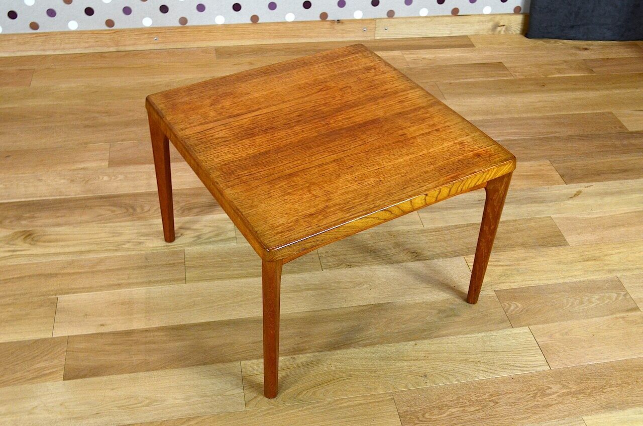 Table basse scandinave Henning Kjaernulf  1960