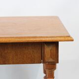 Table d'appoint en de de vers l’année 1910