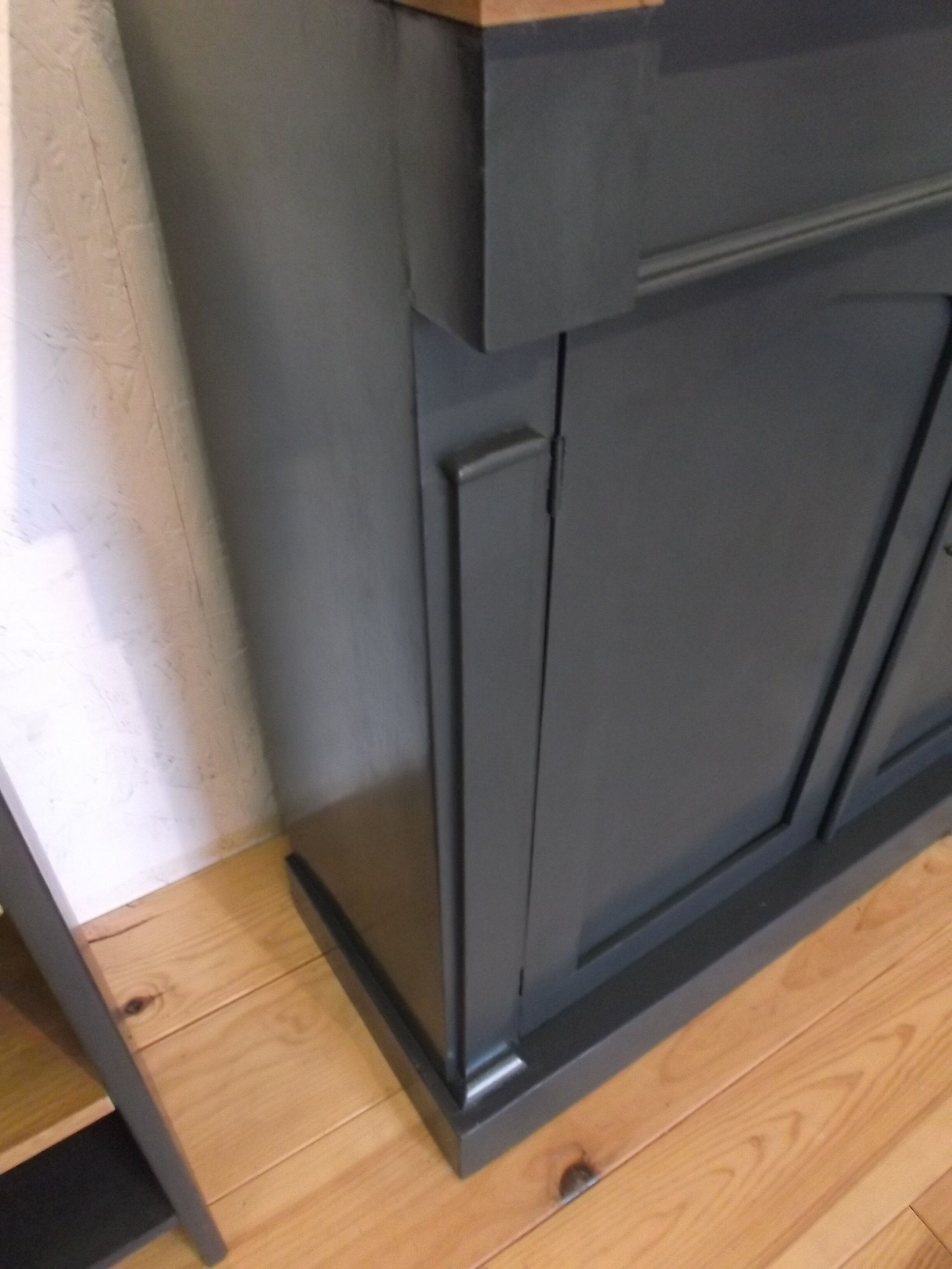 Accent furniture
