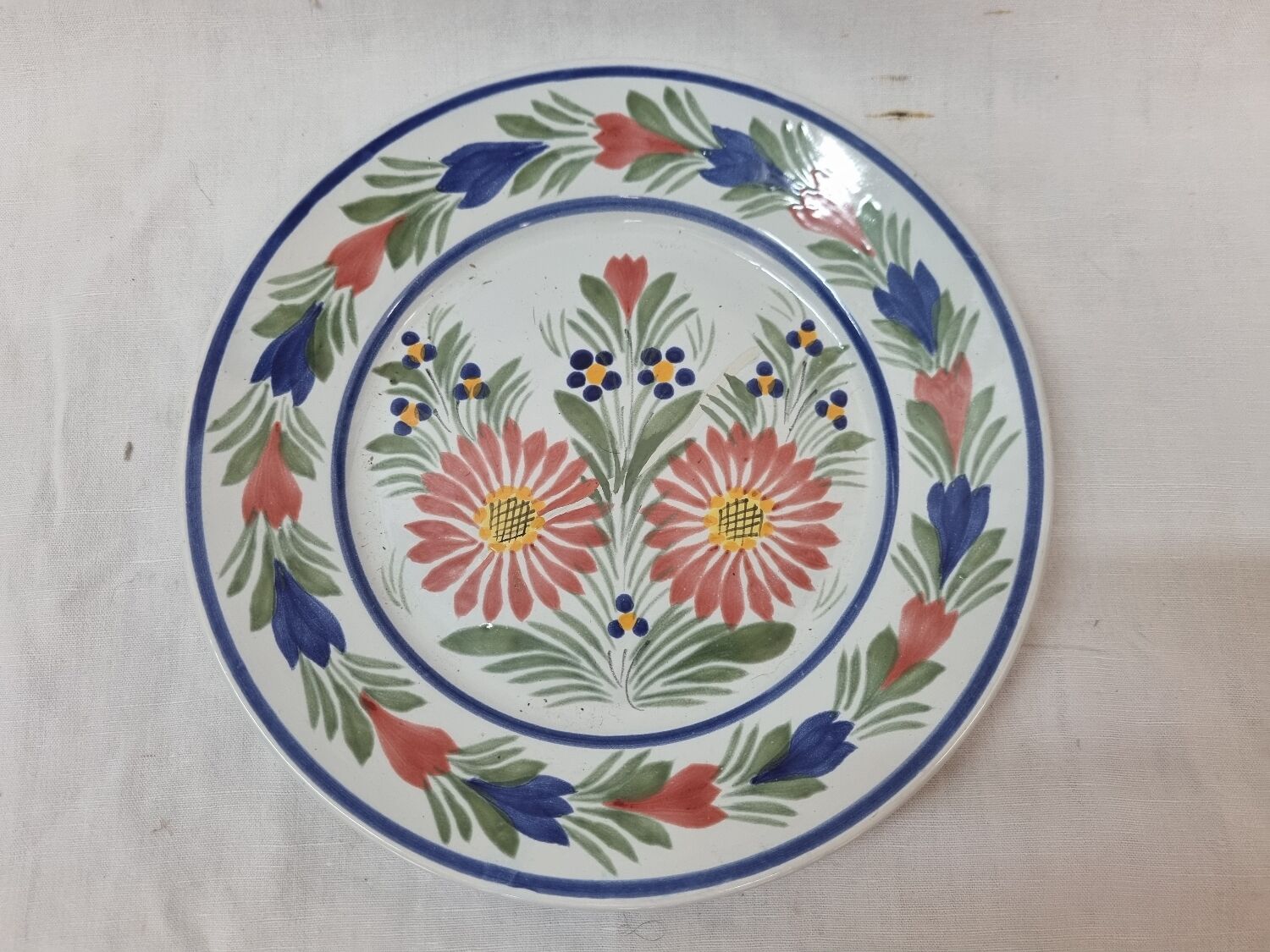 Plate HB Henriot, Quimper earthenware from 1950