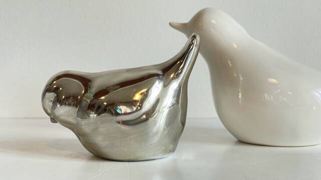 Pair of ceramic birds from the 90s
