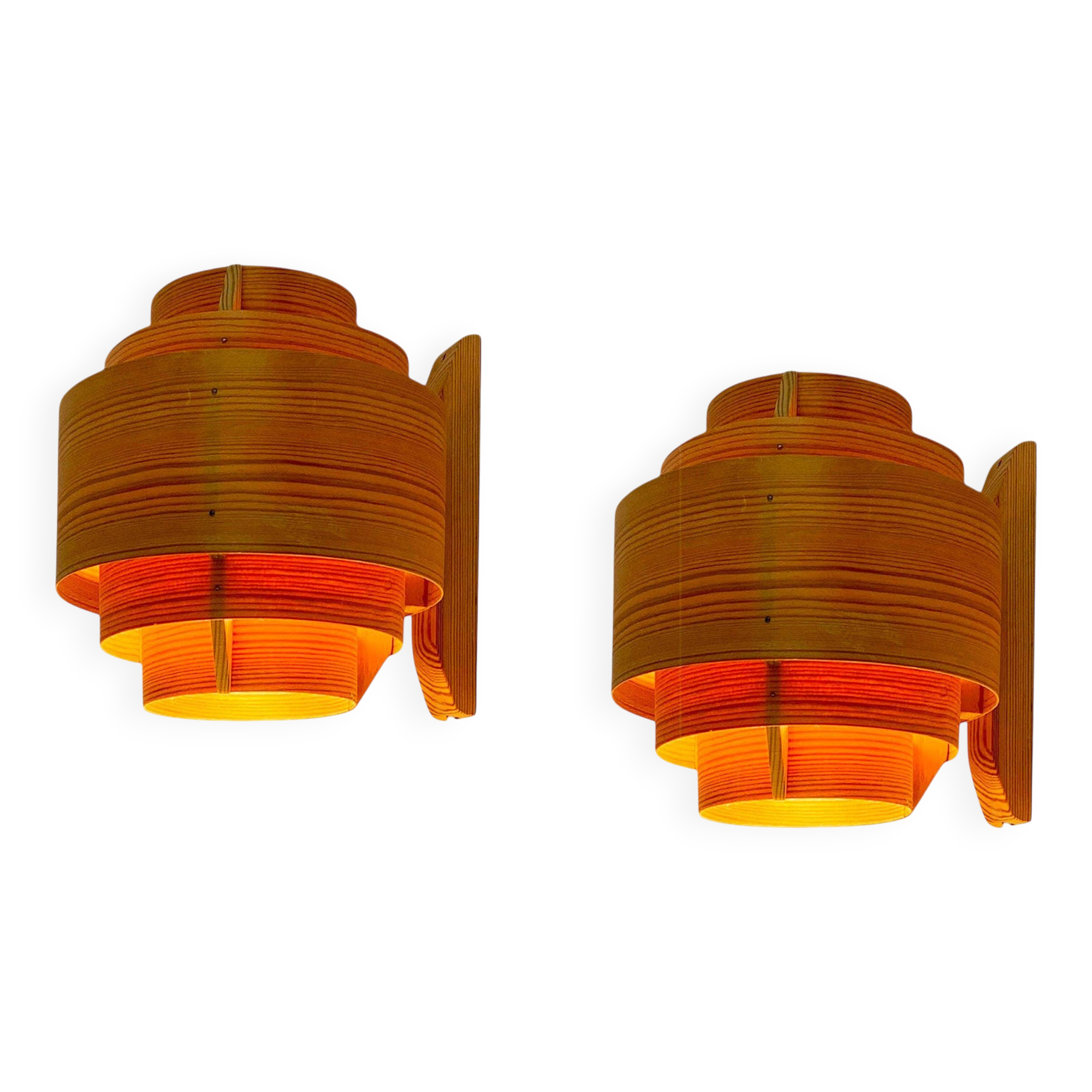 Pair of V-327 pine wall lights Hans-Agne Jakobsson for AB Markaryd, 1960