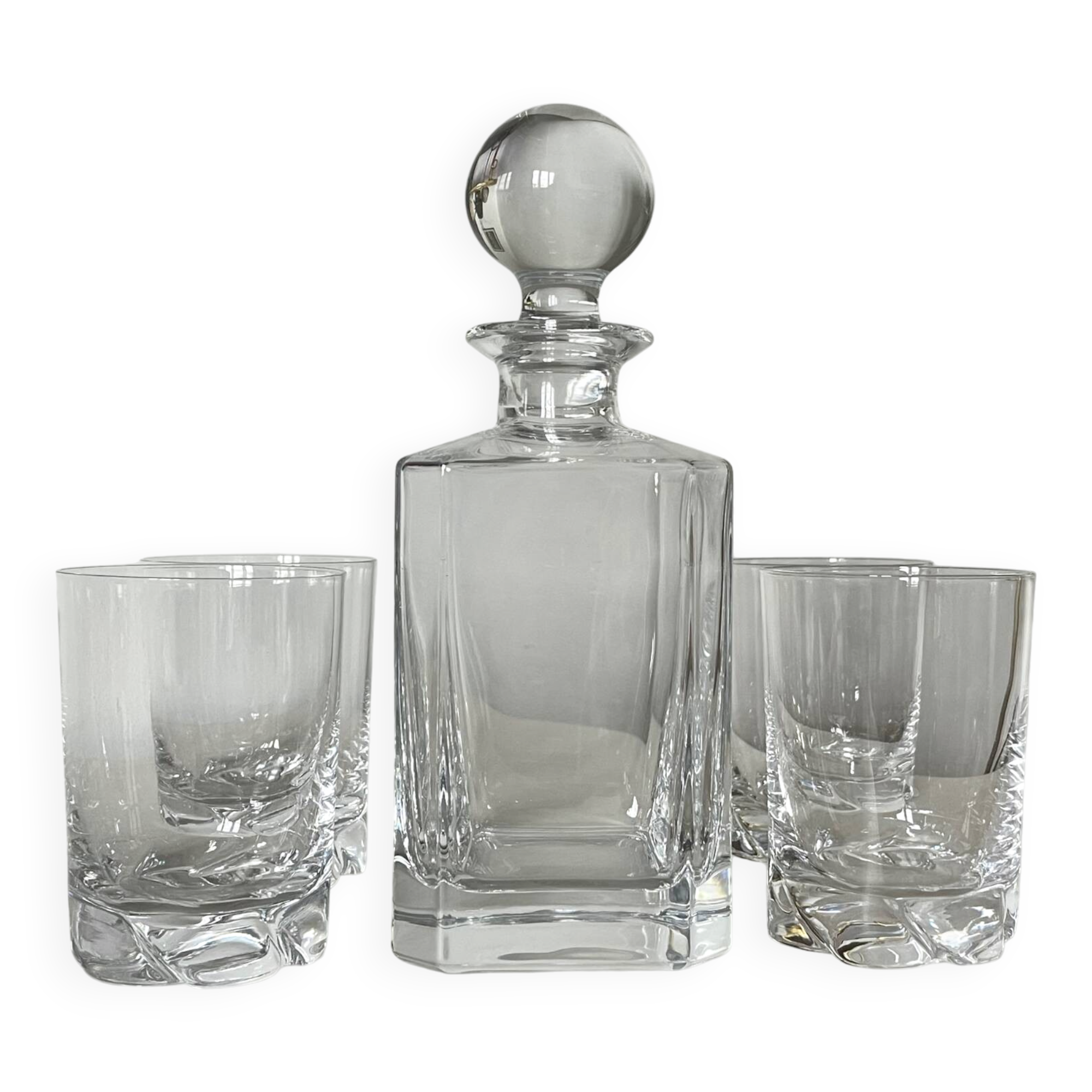Crystal carafe and 4 glasses Daum France.