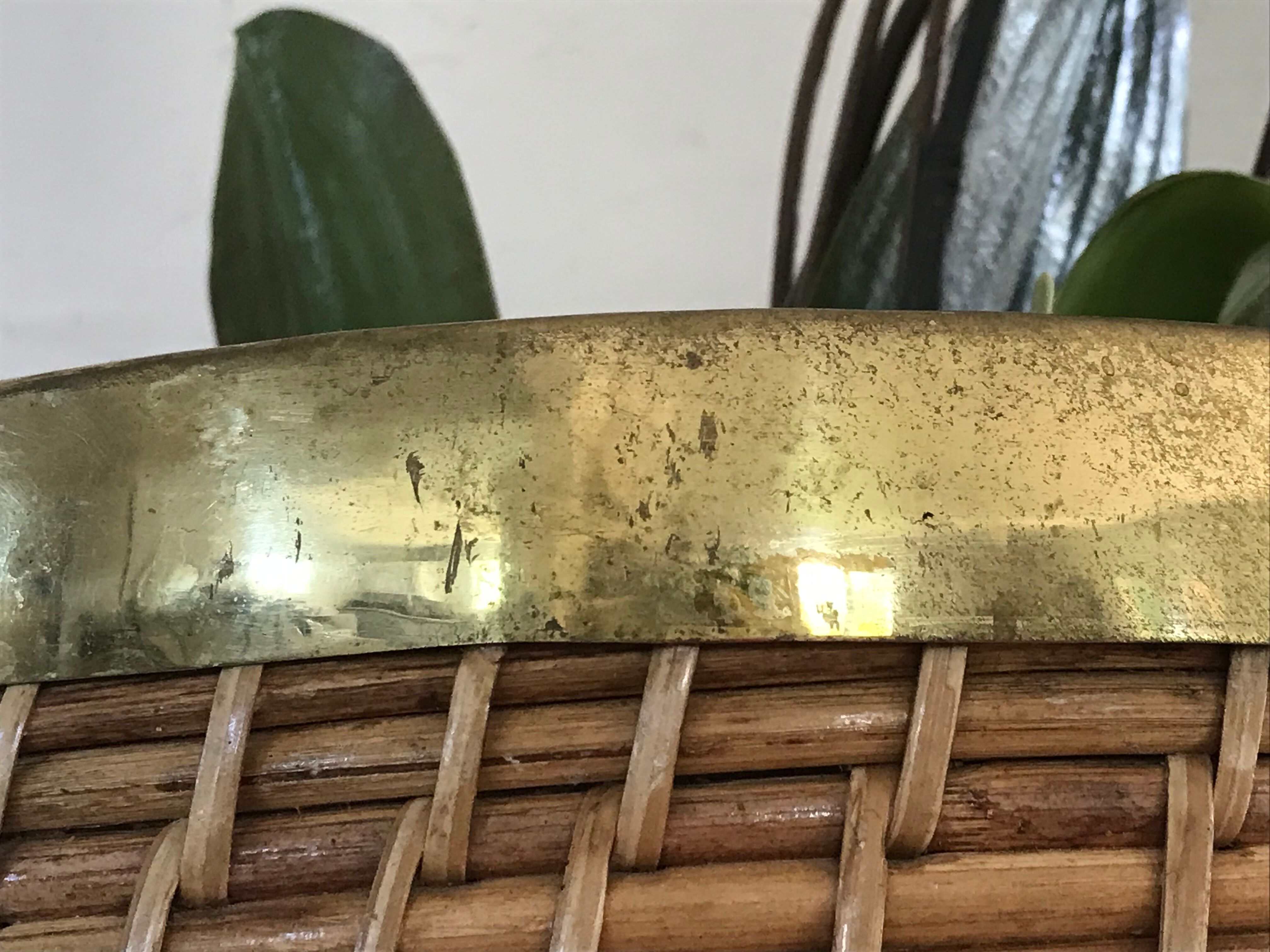 Roasted pot rattan and vintage brass