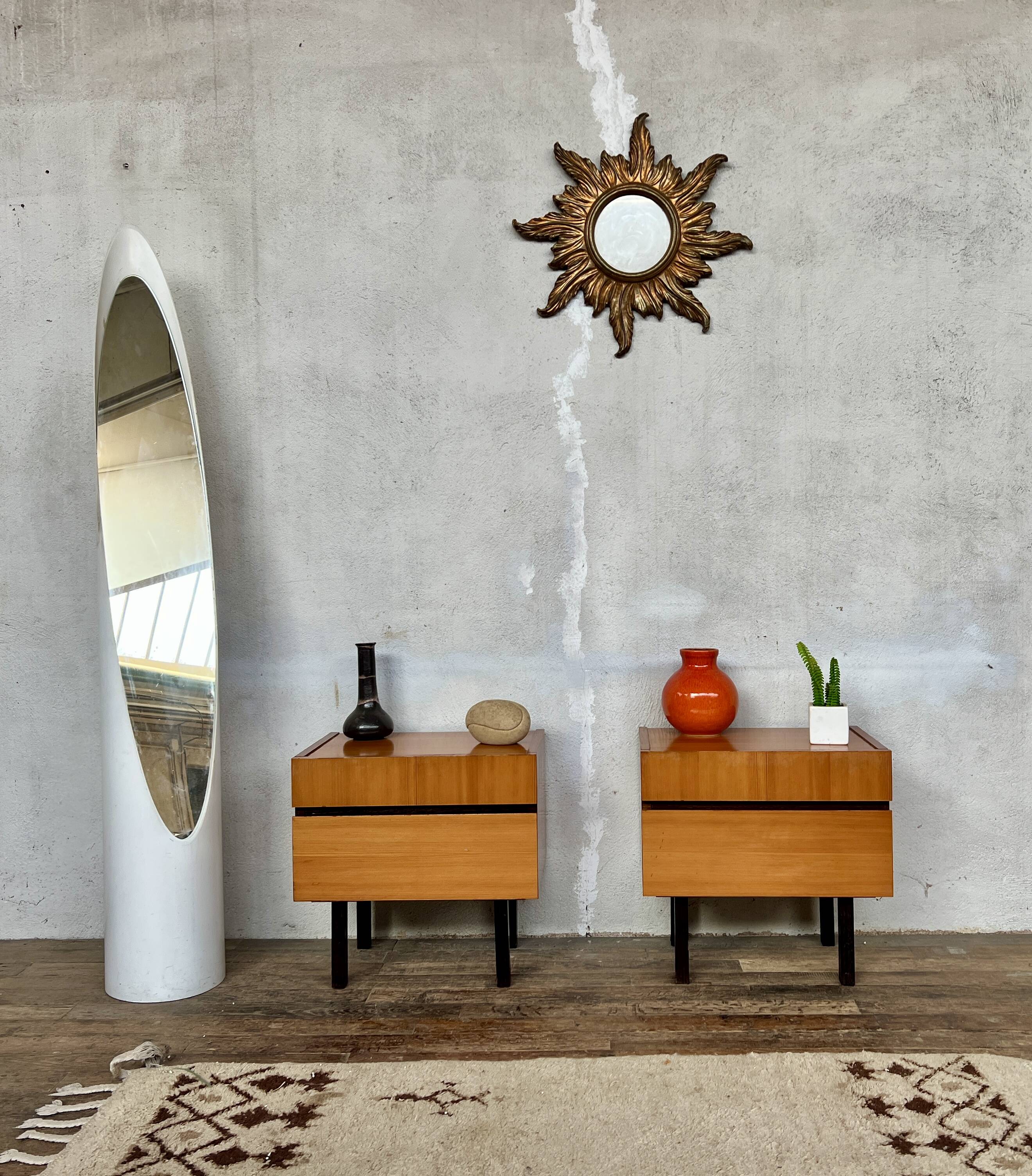 Pair of minimalist vintage bedside tables – 60s look
