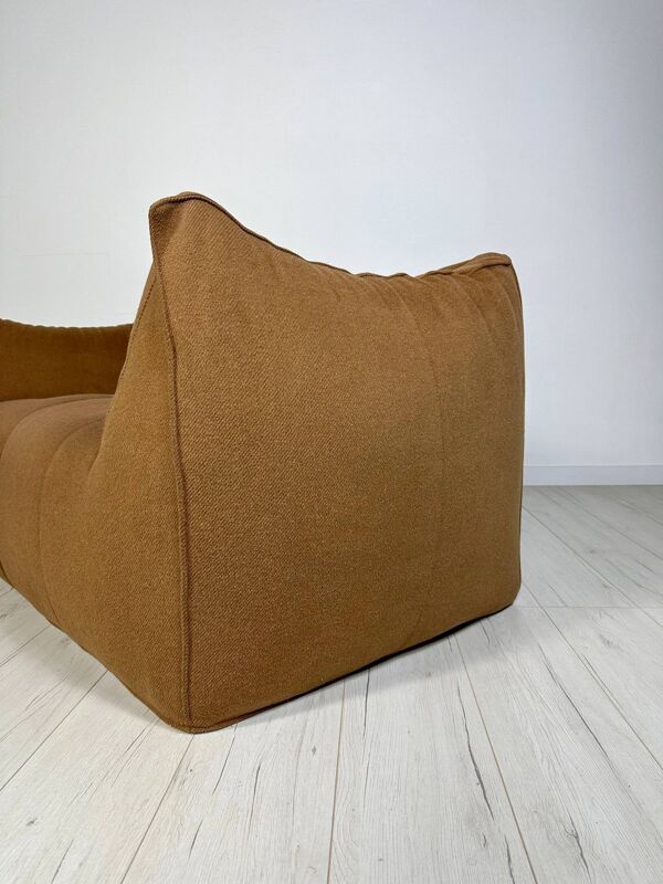 Sofa 2 places vintage original Le Bambole des années 80 par Mario Bellini pour B&B Italia
