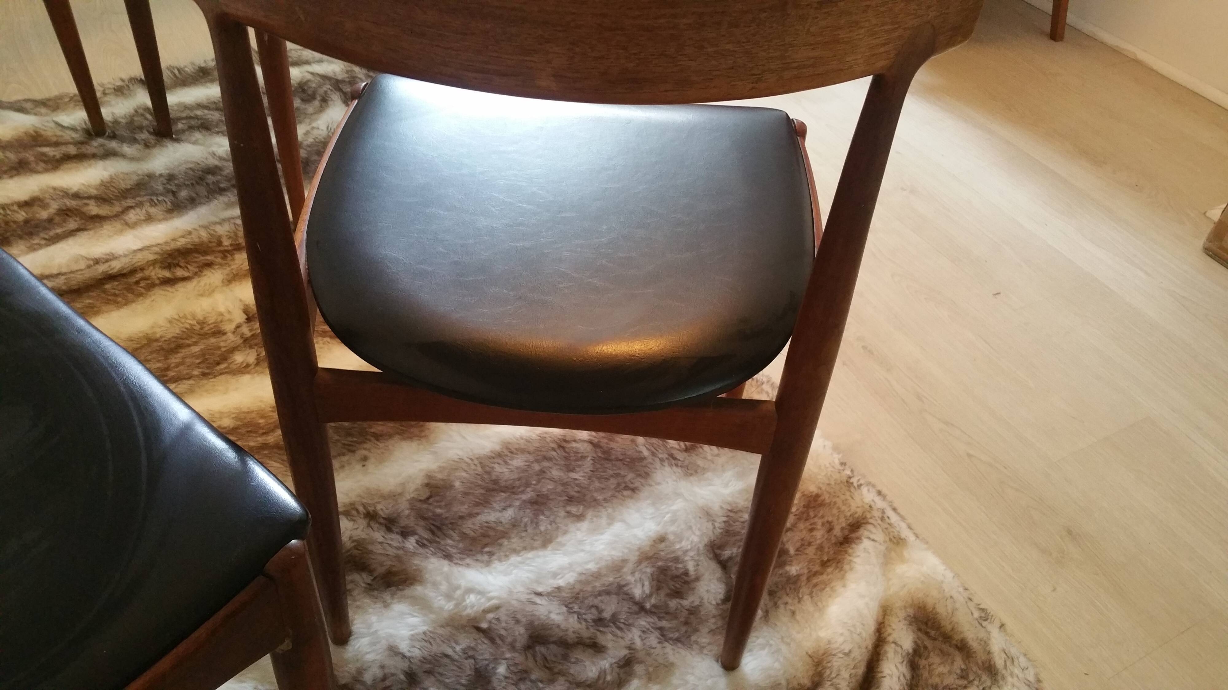Set of 4 lounge chairs by Johannes Andersen for Denmark, 1960 s