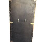 Antique vertical cabin trunk – 109 cm – parchment interior
