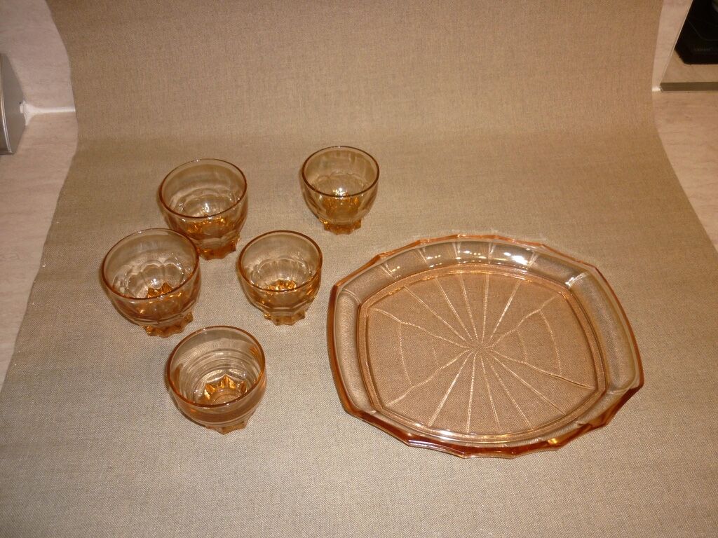 Rosé tray set and 5 art deco glasses
