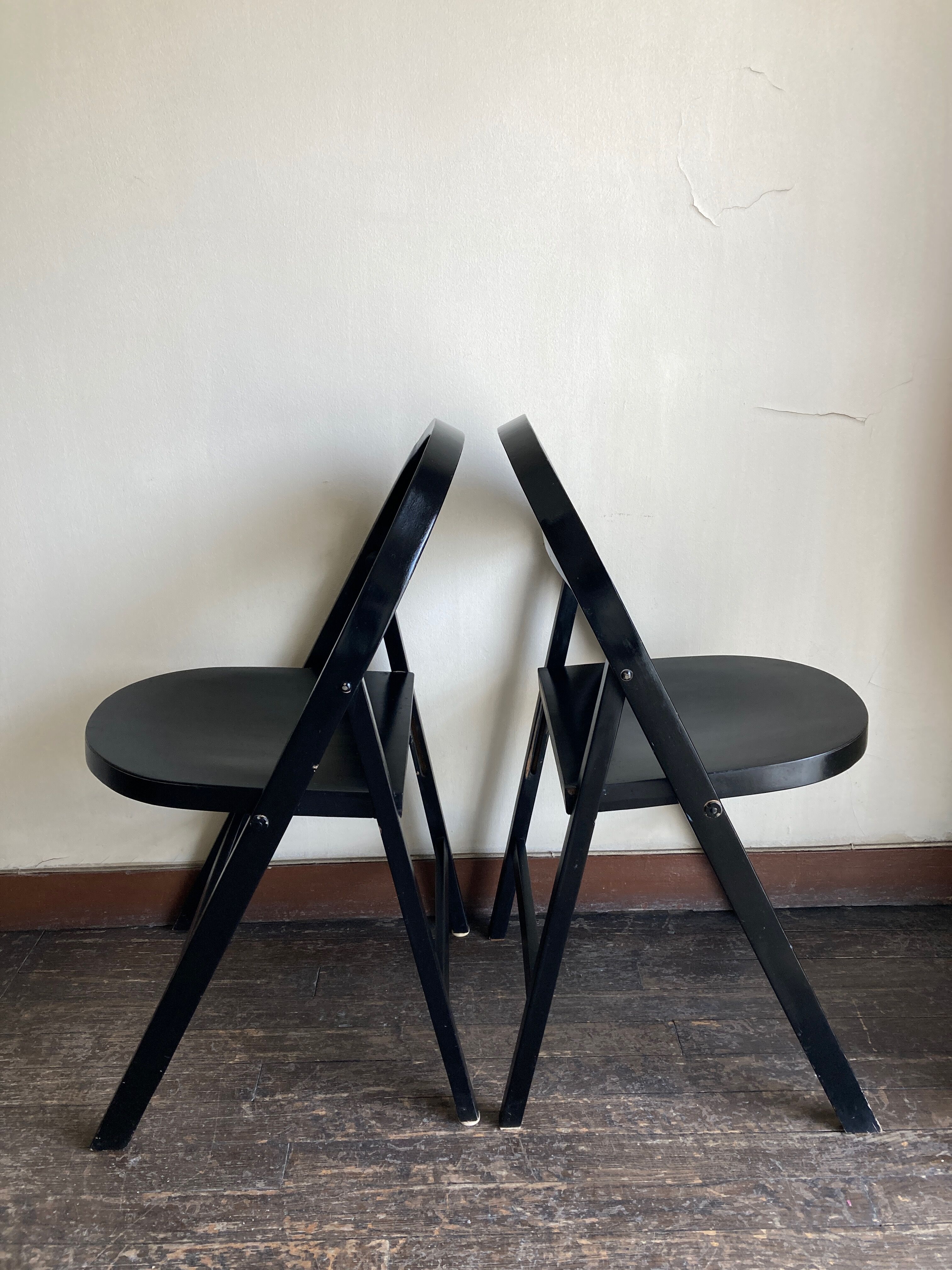 Pair of folding chairs Thonet 751 Bauhaus curved wood