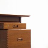 Office designed by Arne Vodder and produced by Vamo Sønderborg, Danemar