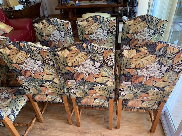 8 chairs and 1 Louis XIII style armchair handmade.
