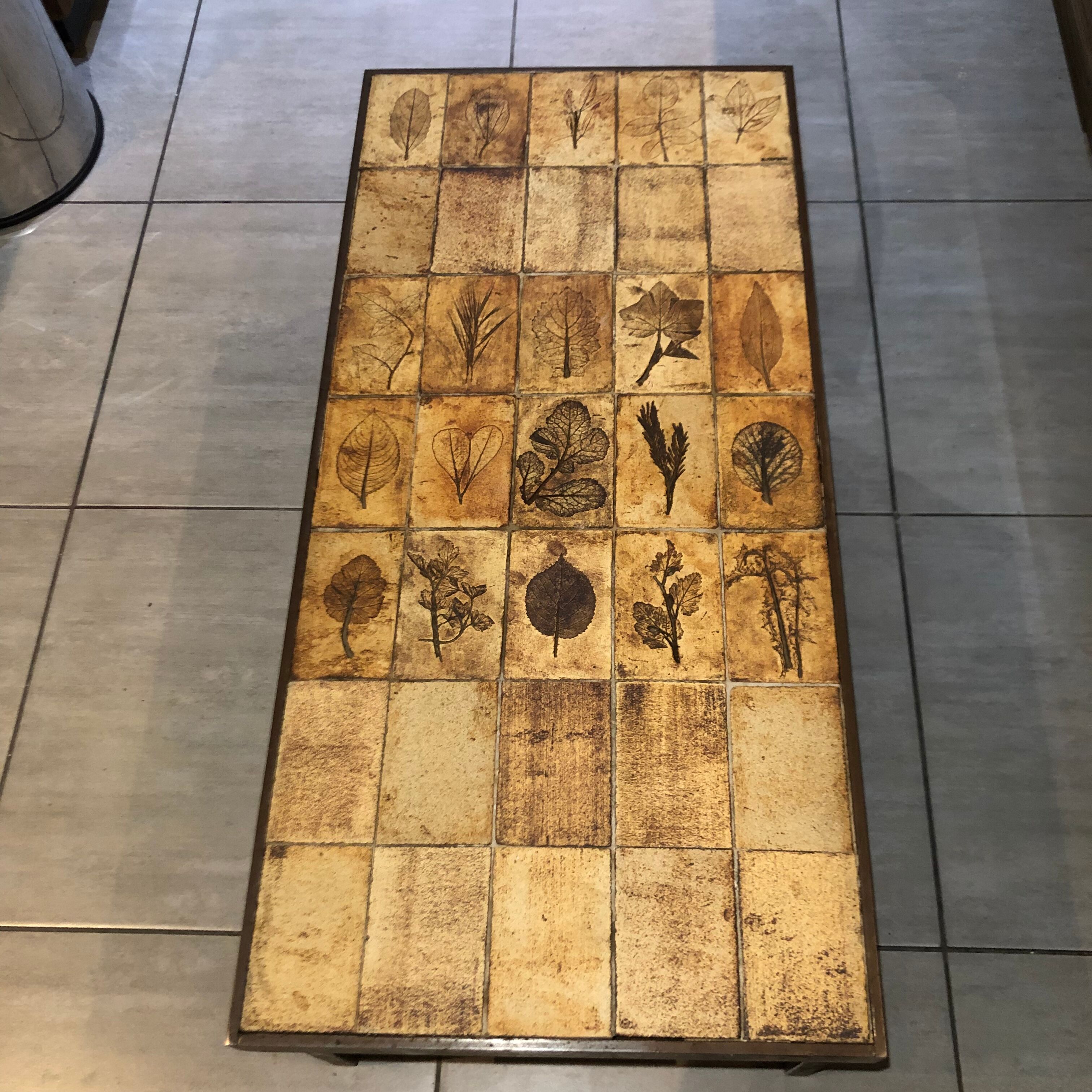 Capron tiled coffee table