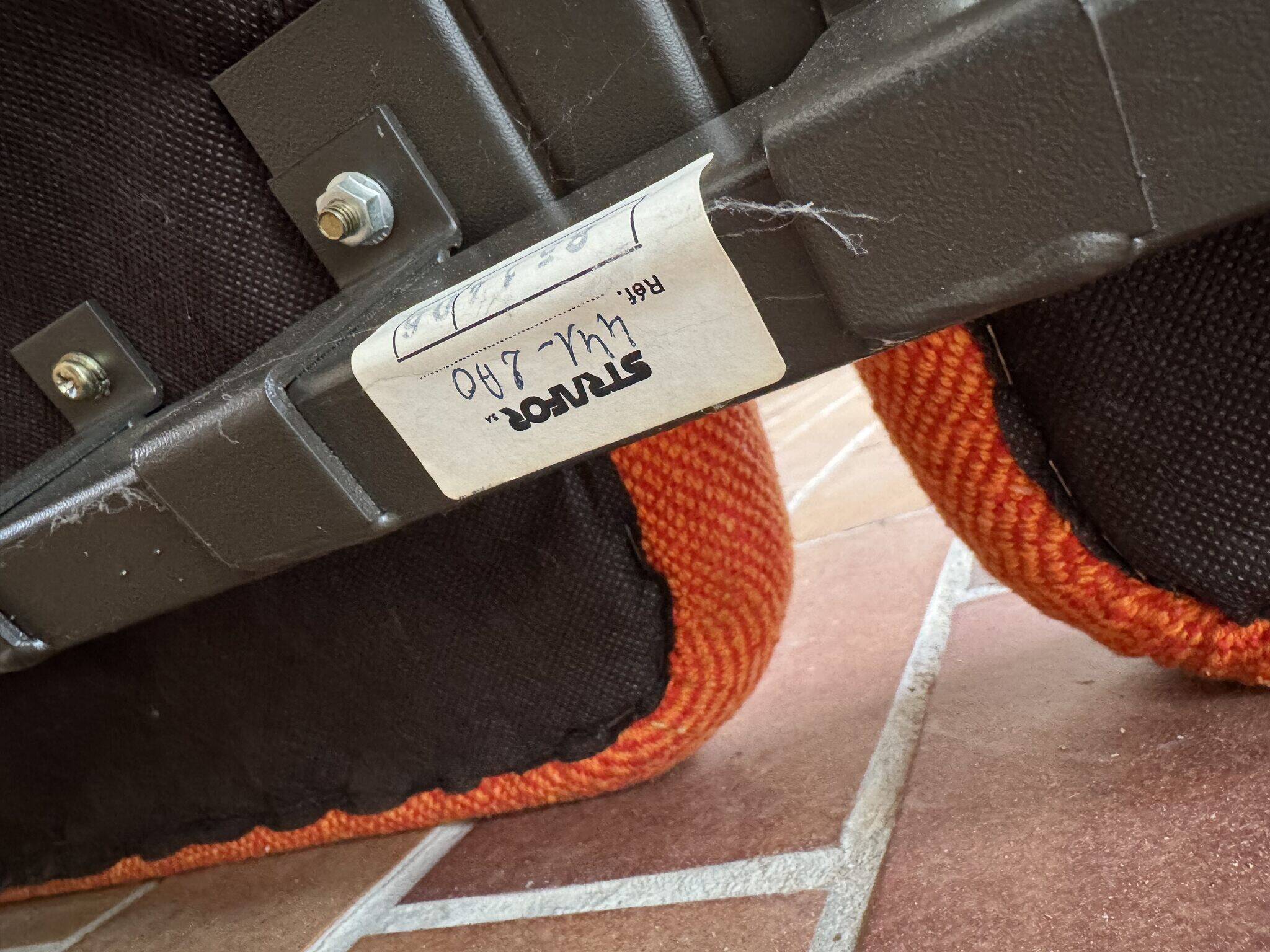 Strafor 3-seater bench, orange wool and sled base, 1970s.
