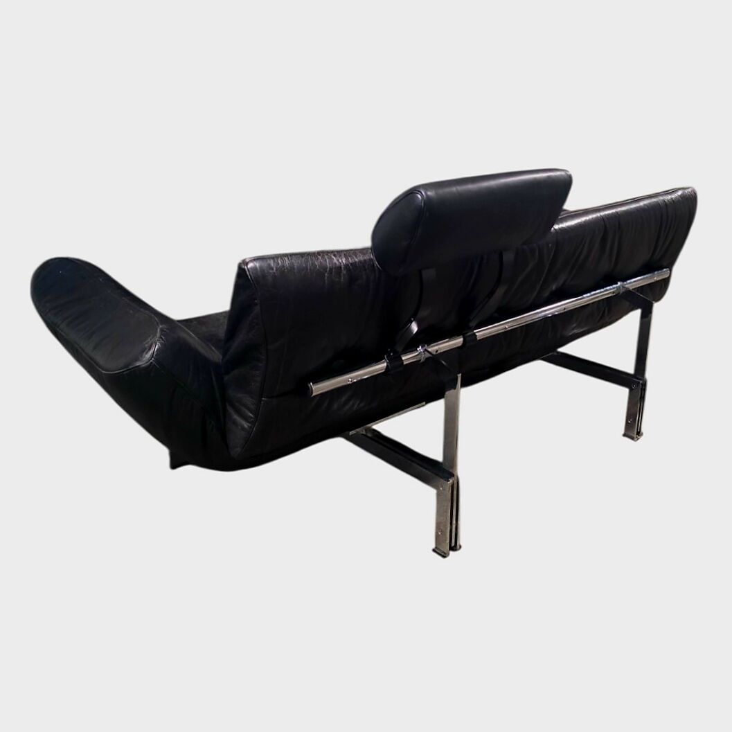 Iconic Sede DS-140 Sofa (Black) – Circa 1980
