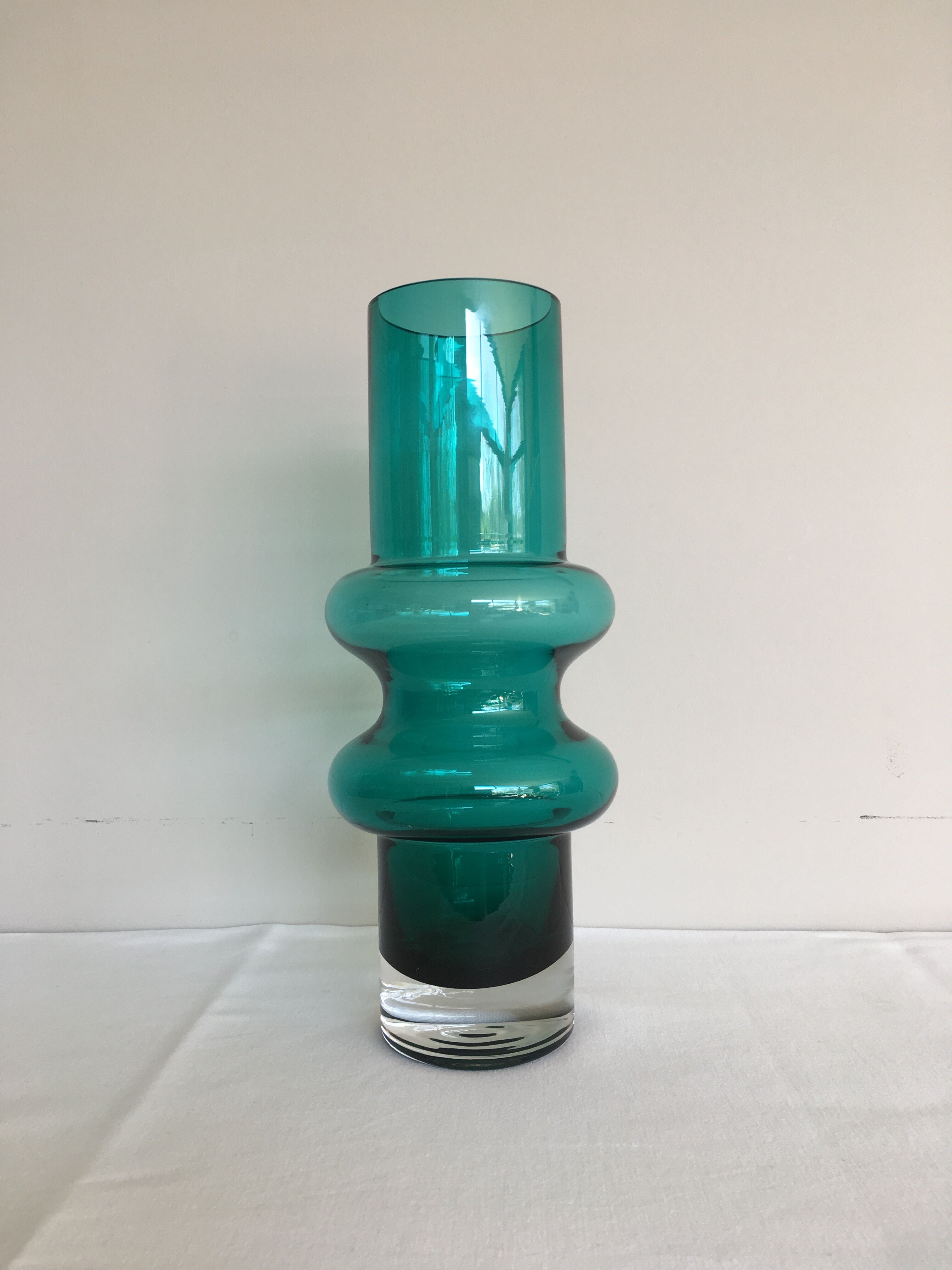 Vase tube green tinted glass