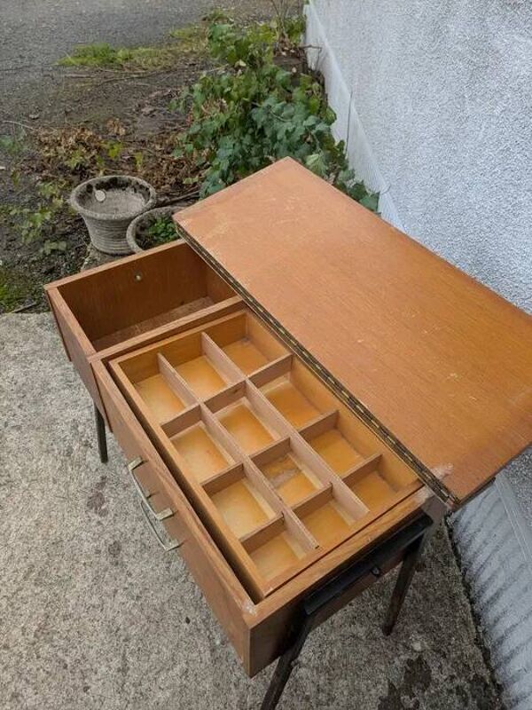 Petit bureau