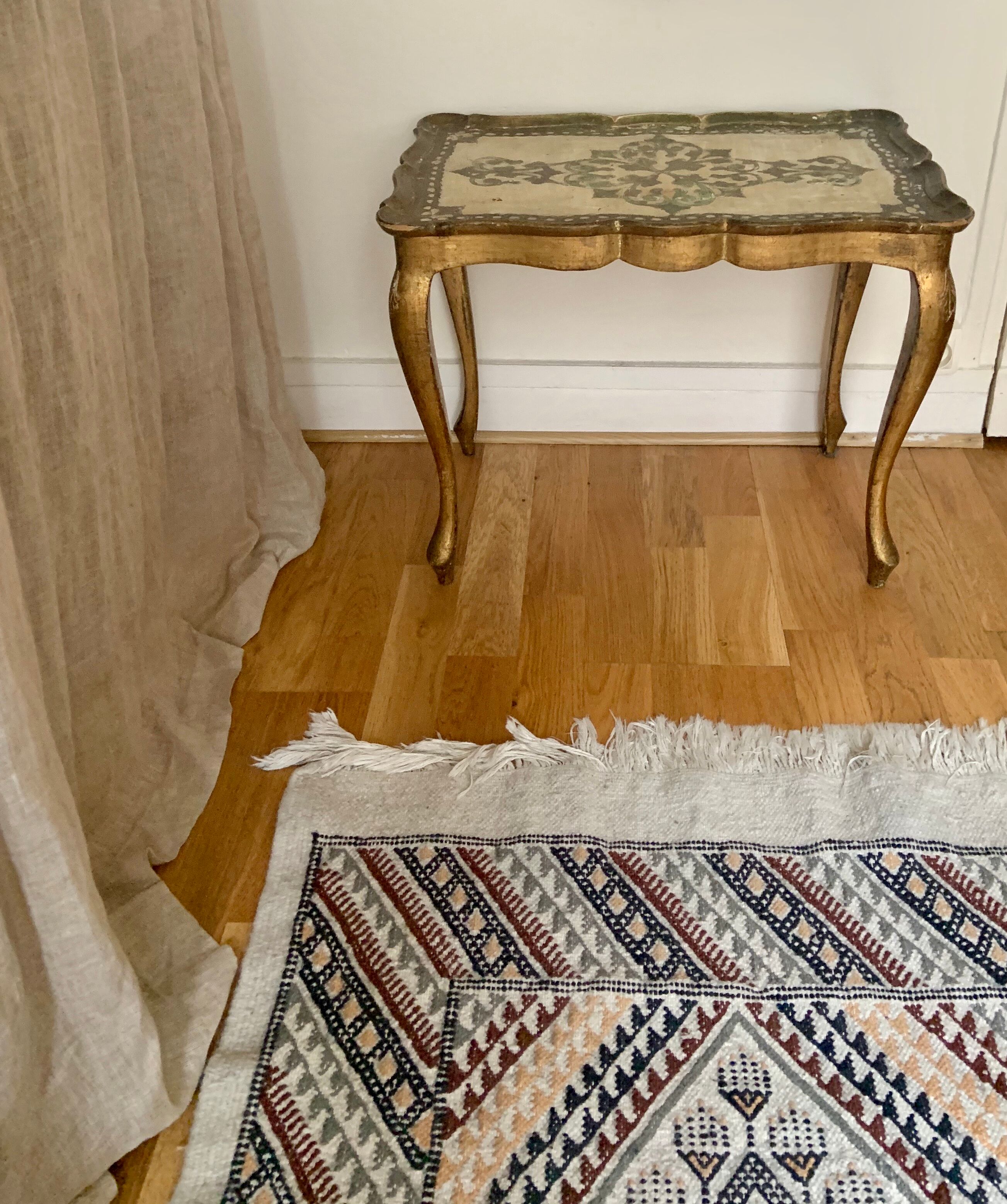 Venetian Console