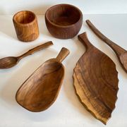 Lot coupelles en bois tourné et sculpté vintage