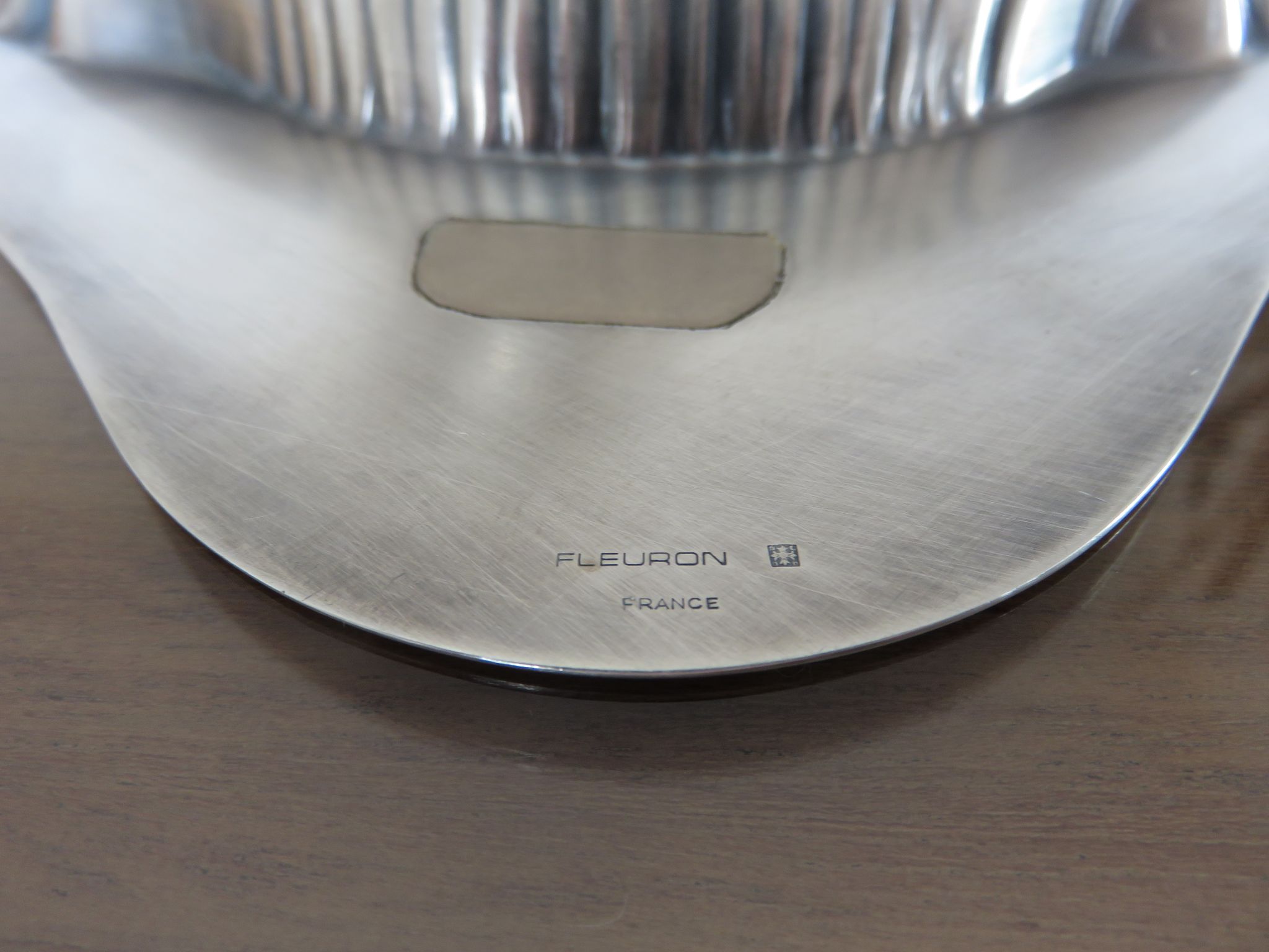 Set of 2 dishes shell christofle floret France in silver metal