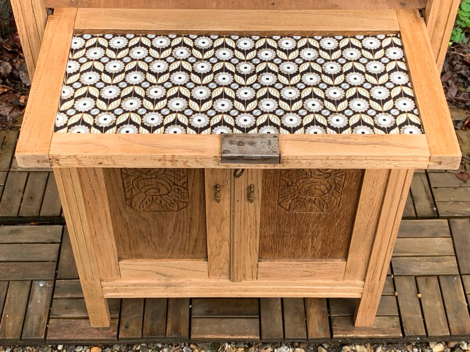 Parisian art deco sideboard in raw oak 1930