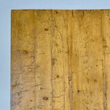 Pine farmtable
