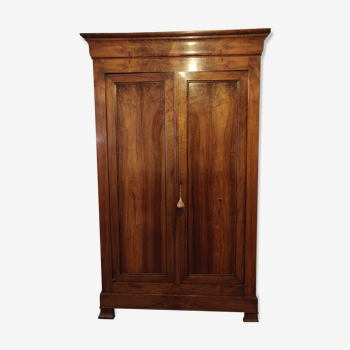 Armoire en noyer