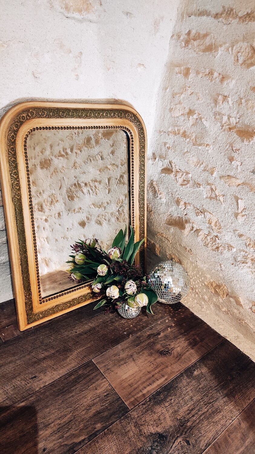 Old gilded mirror 47x66cm