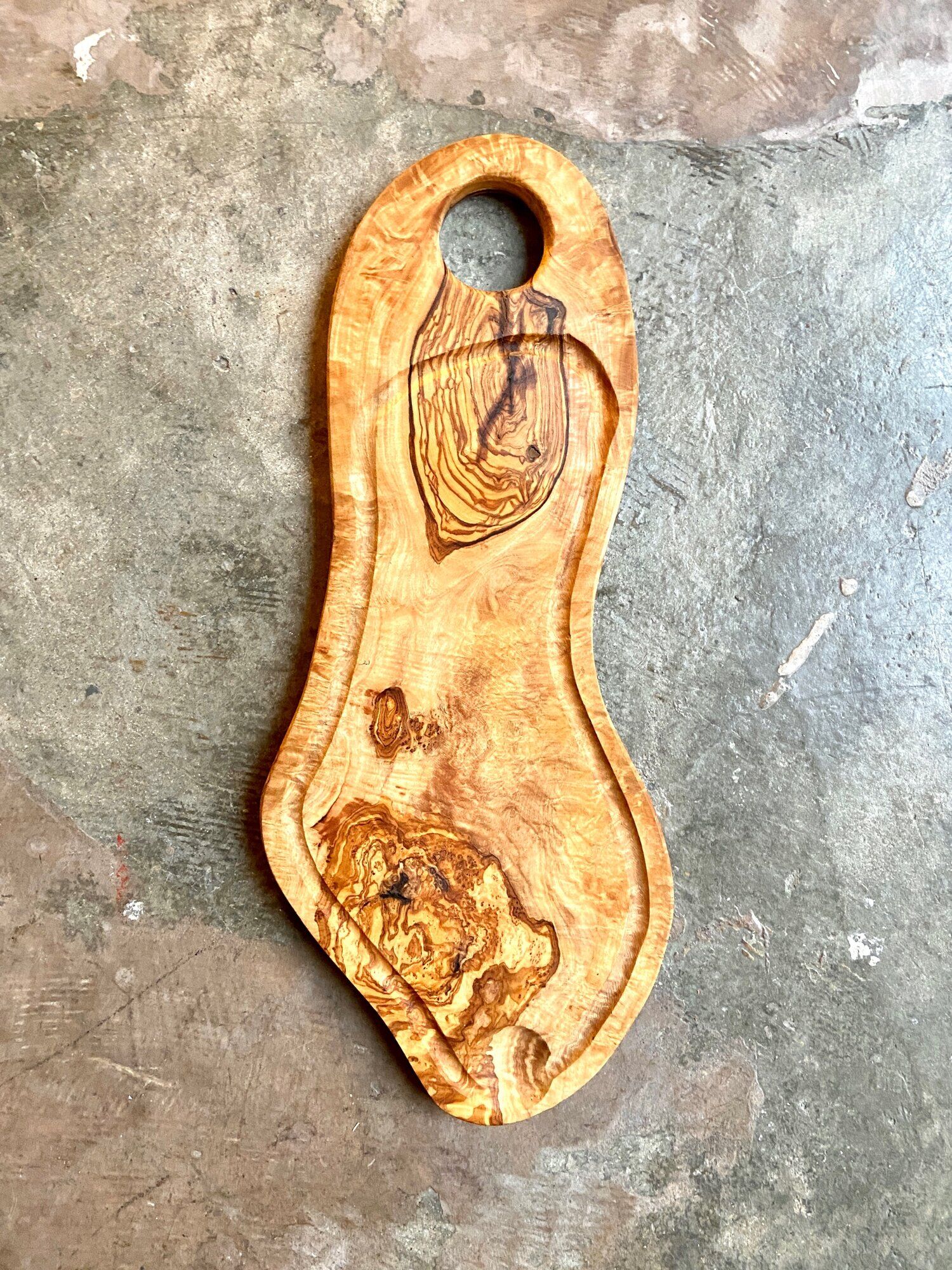 Olive tree cutting board