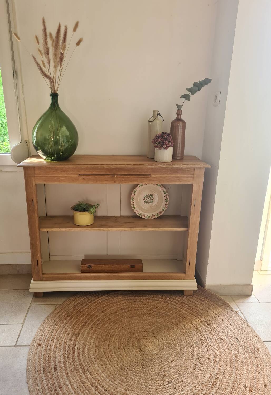 Console or solid oak entrance furniture