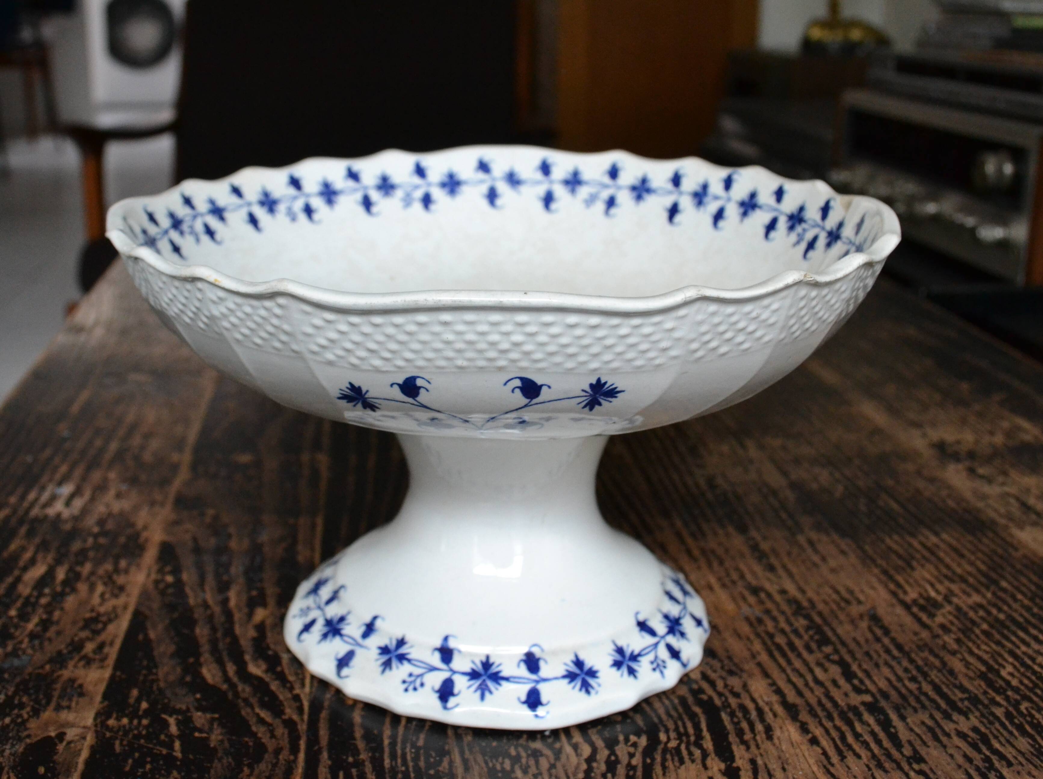 Compotier faience Saint-Amand Nord Barbeau iron earth late nineteenth early twentieth