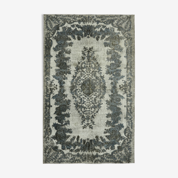 Tapis fait à la main turc contemporain des années 1970 181 cm x 288 cm tapis gris