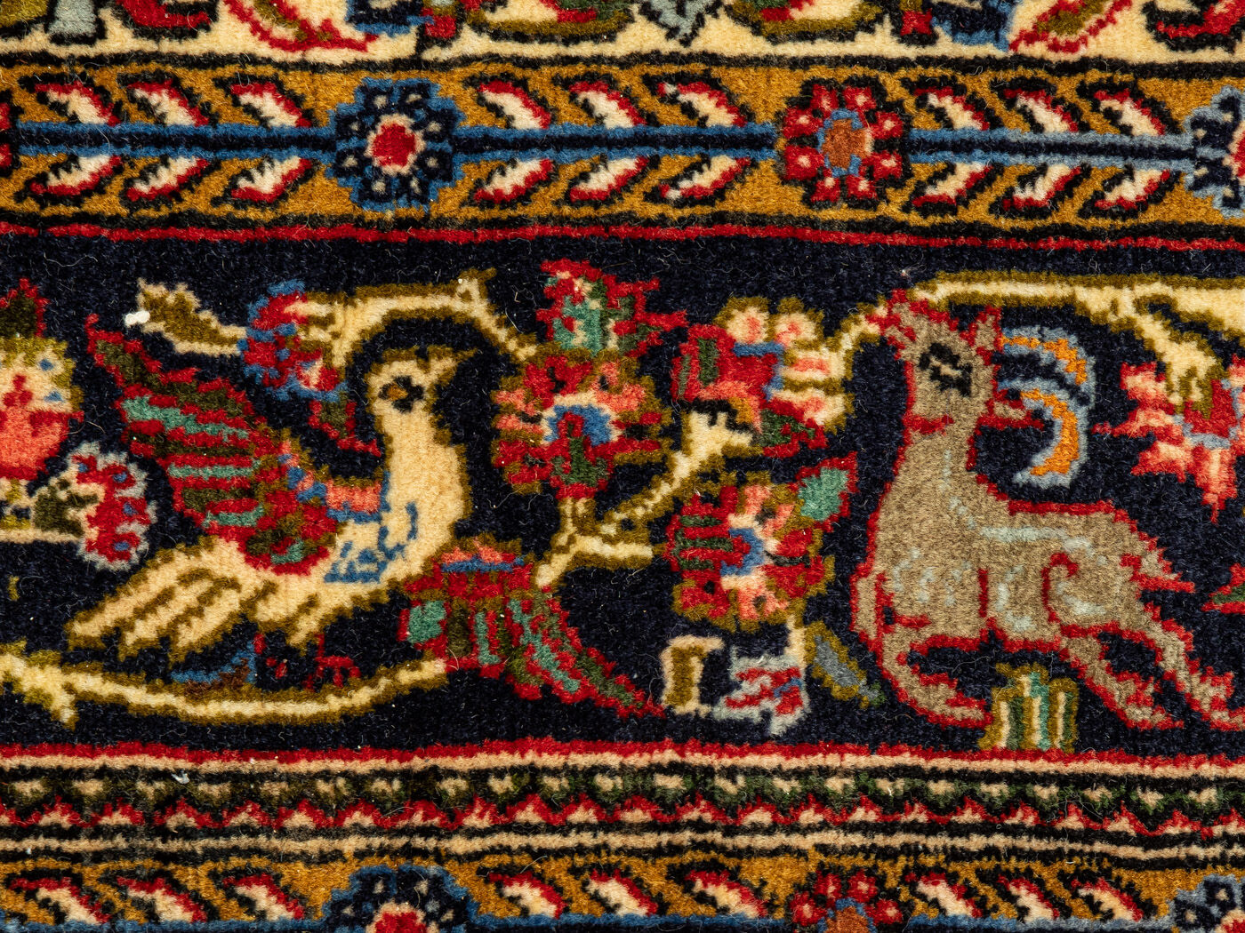 1960s carpet, 105 x 165