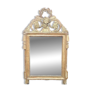 Louis XVI mirror from the 18th century in gilded wood - 44x76cm