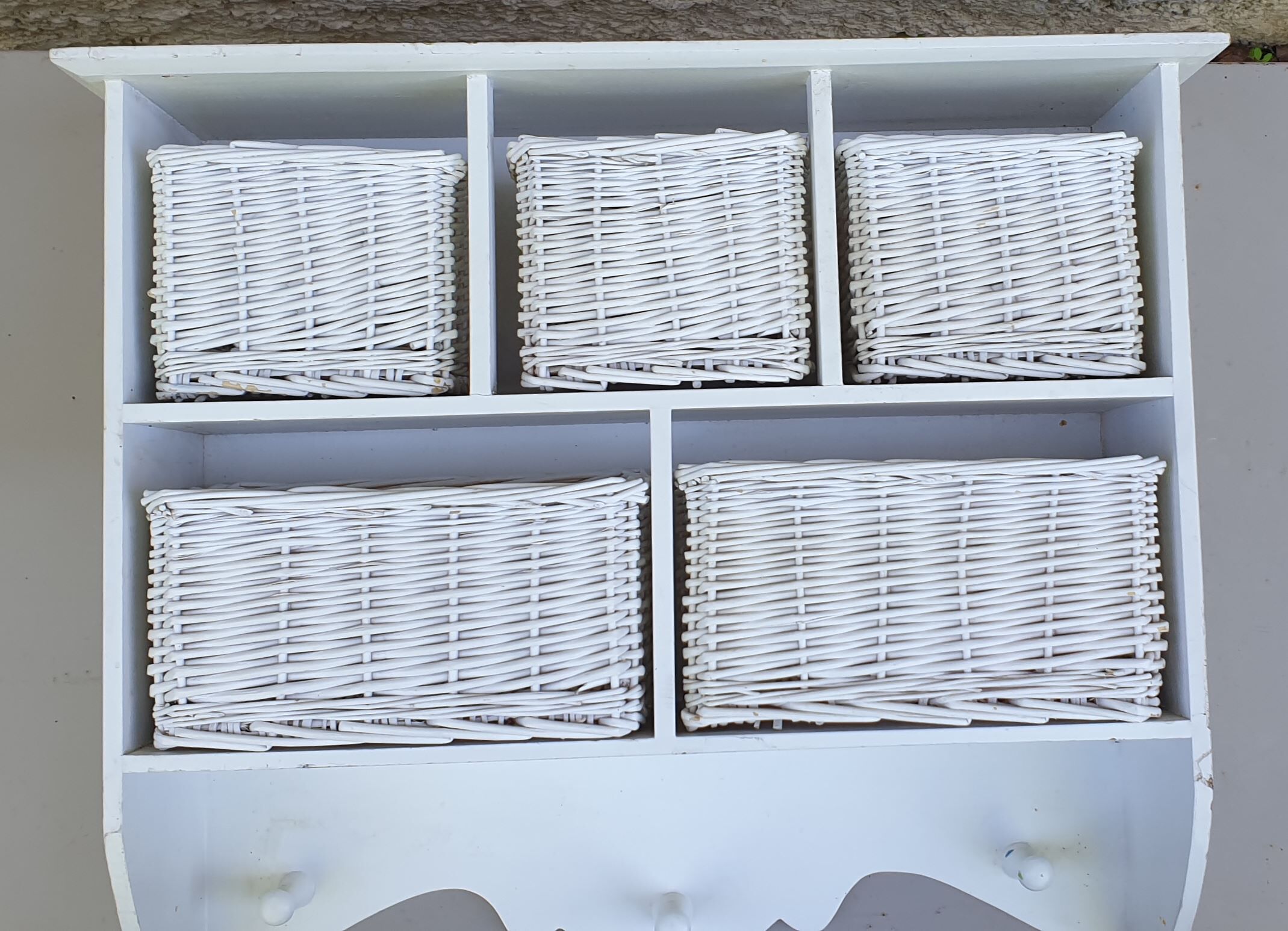 Floor to be suspended