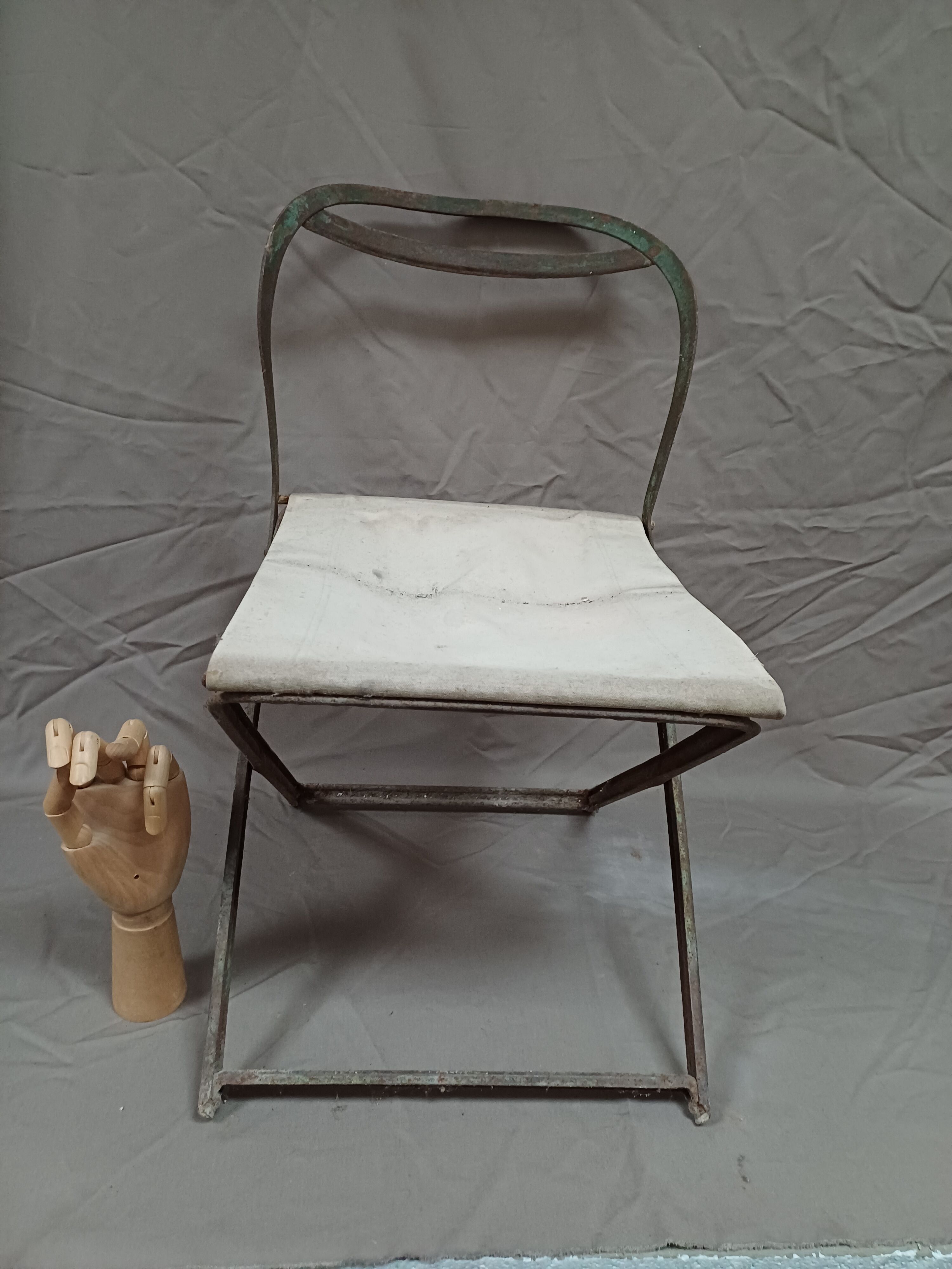 Chaise de jardin ancienne basse pliante métal tissus 1900