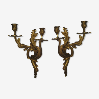 Paire d'appliques anciennes en bronze doré style Louis XV