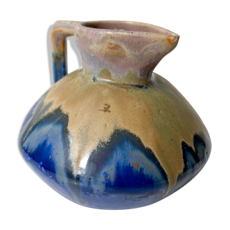 Pitcher in flamed sandstone Metenier