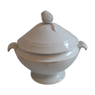 White porcelain soup bowl from CREIL & MONTEREAU - Late NINETEENTH