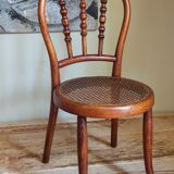 Chaise enfant en bois rond courbé cannée ancienne