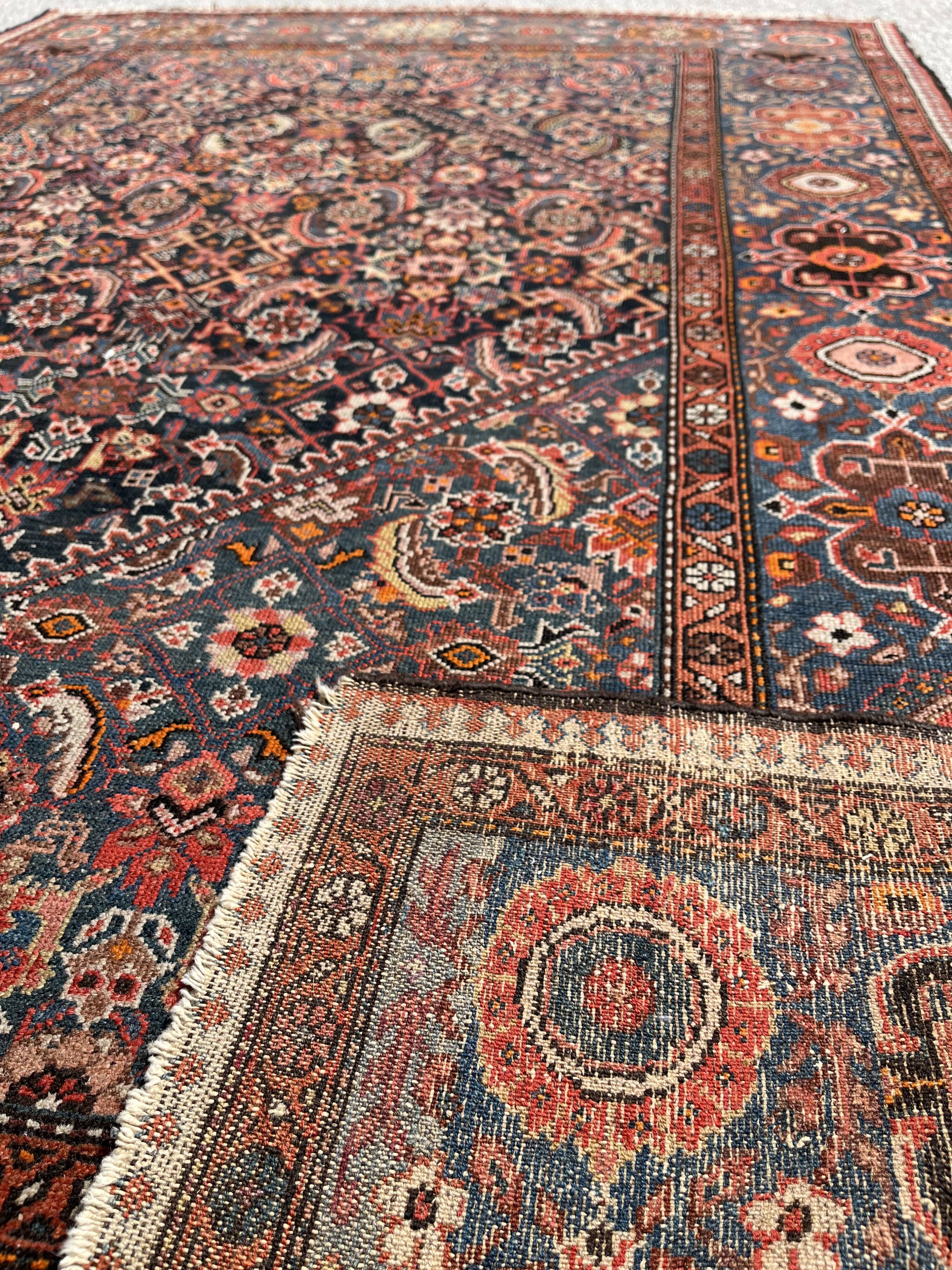 Antique Persian carpet Bakhtiari