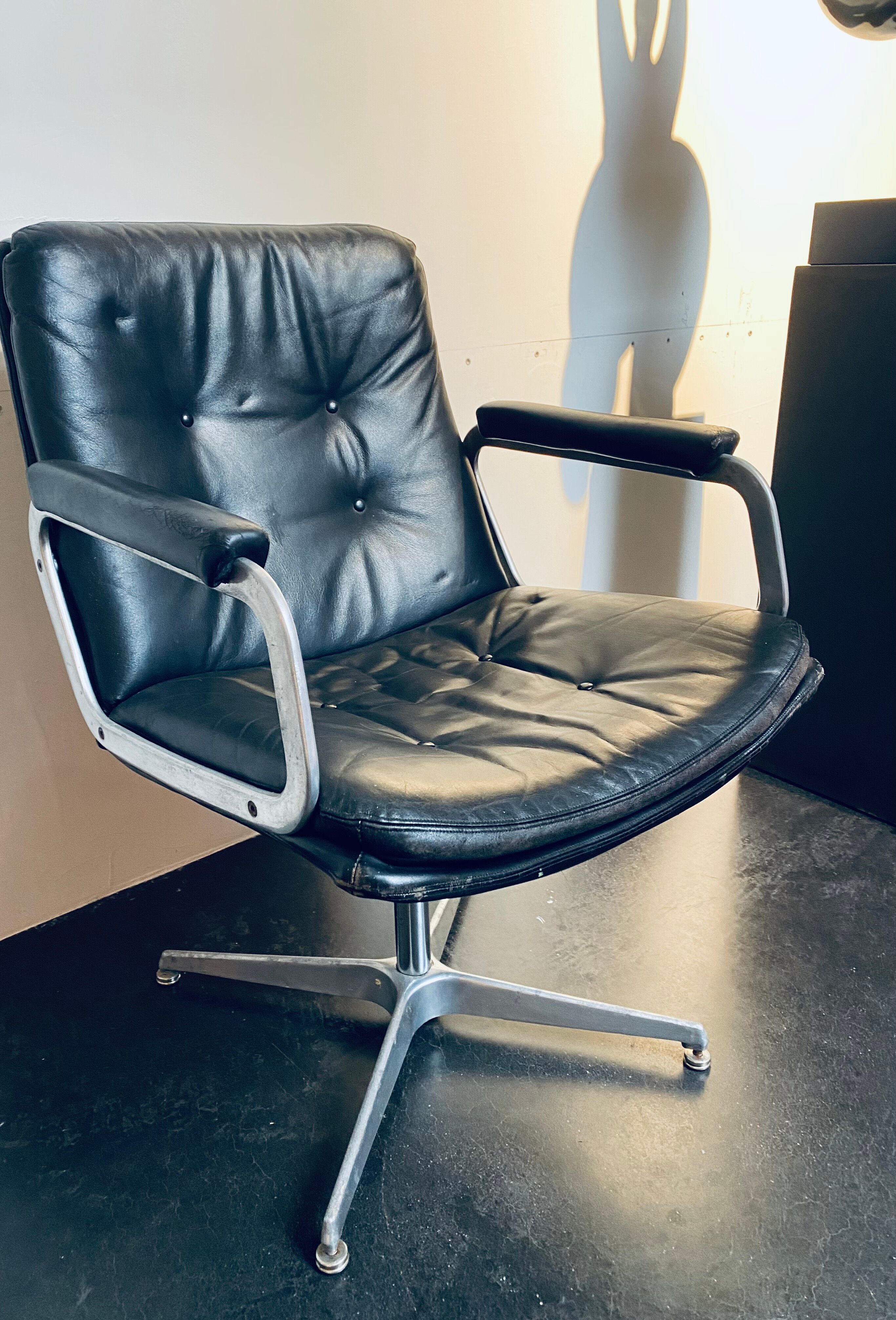 office chair by Geoffrey D.Harcourt for Artifort