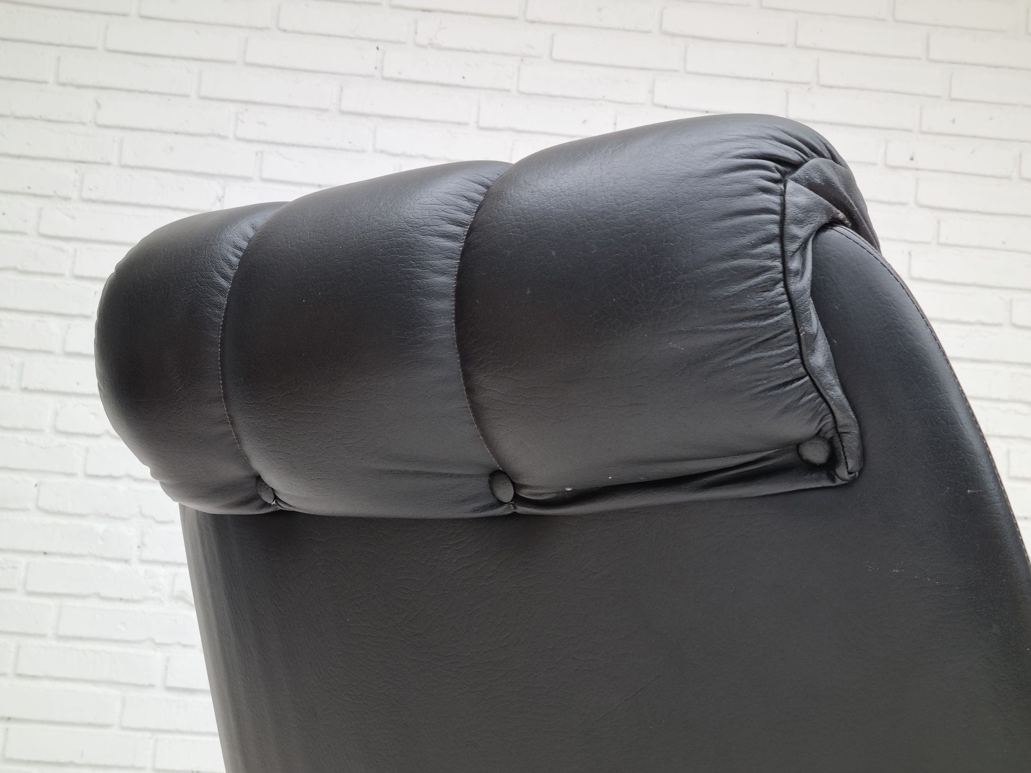 Fauteuil en cuir pivotant danois vintage